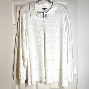 NWT‎ Torrid Women’s Plus Size Eyelet Button Up Long Sleeve Shirt Size 4 W…